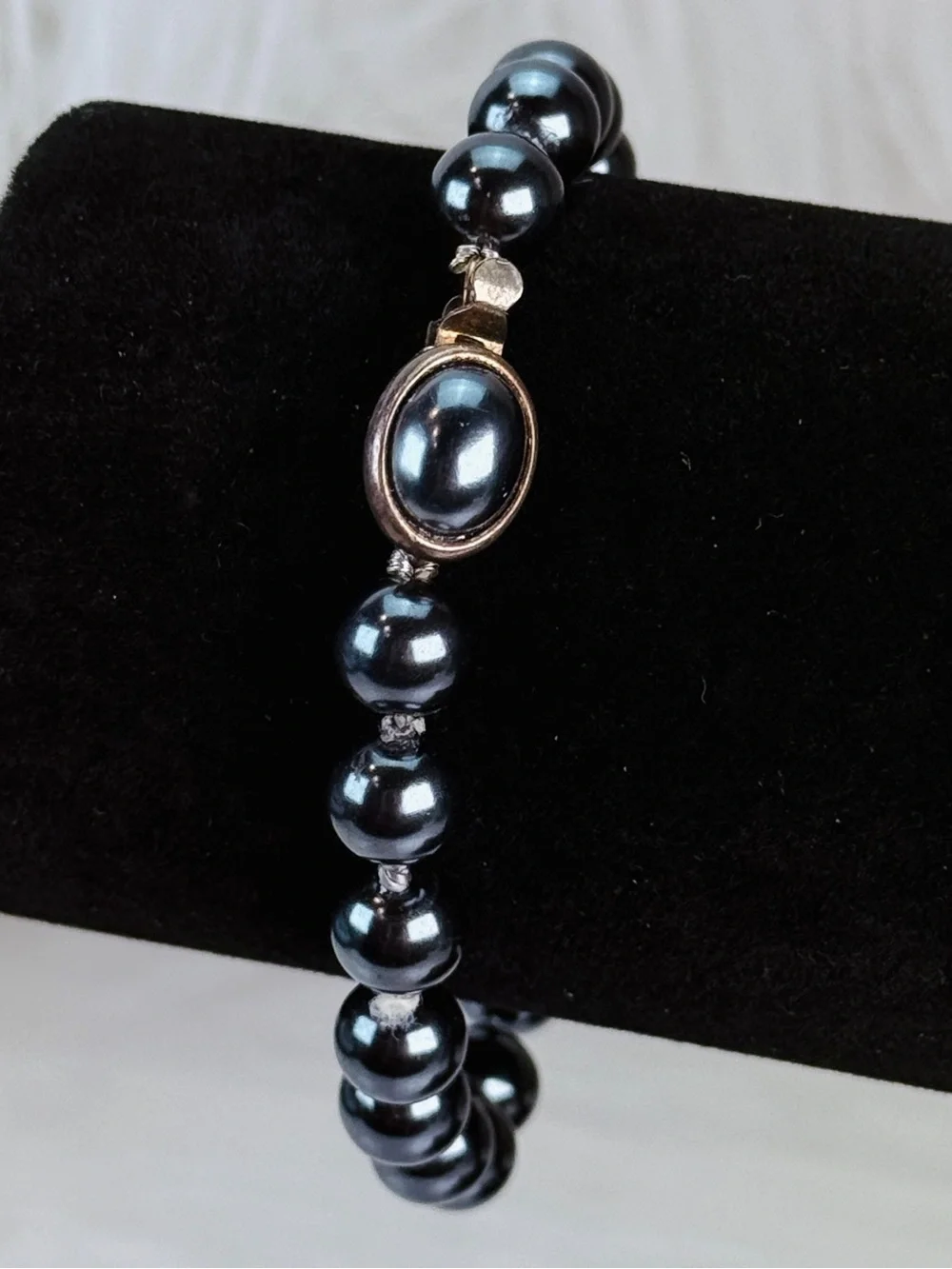 Beautiful vintage aged Silvertone weighted bracelet